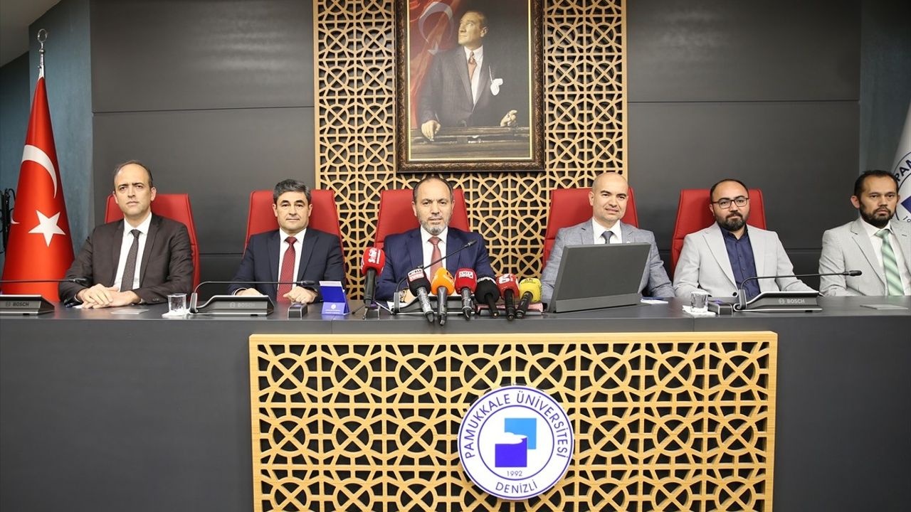 Pamukkale Üniversitesi Rektörü Prof. Dr. Mahmud Güngör ile Basın Toplantısı