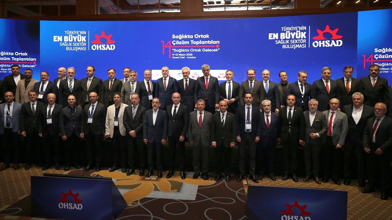 Sağlık Bakanı Memişoğlu'ndan Önemli Açıklamalar
