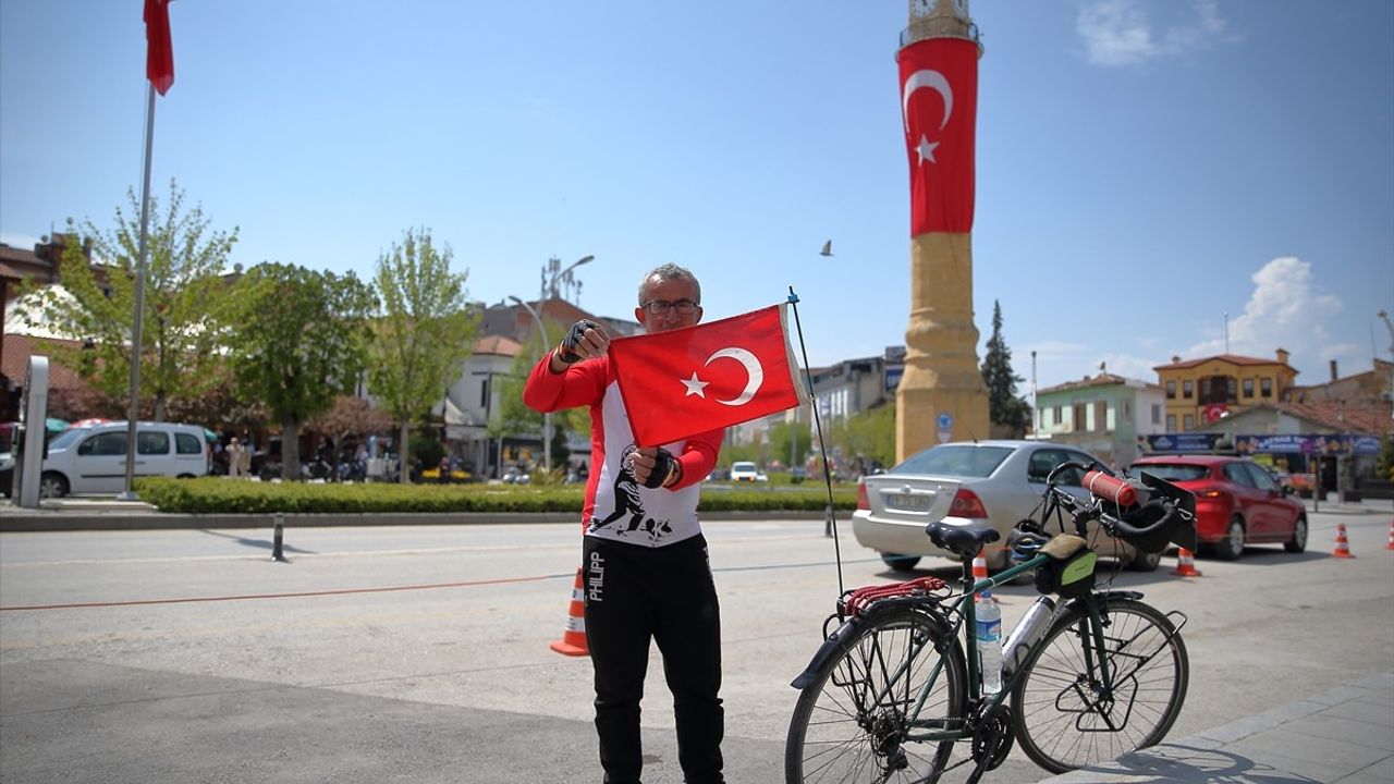 Şehit Öğretmen Aybüke Yalçın İçin Anma Bisiklet Turu