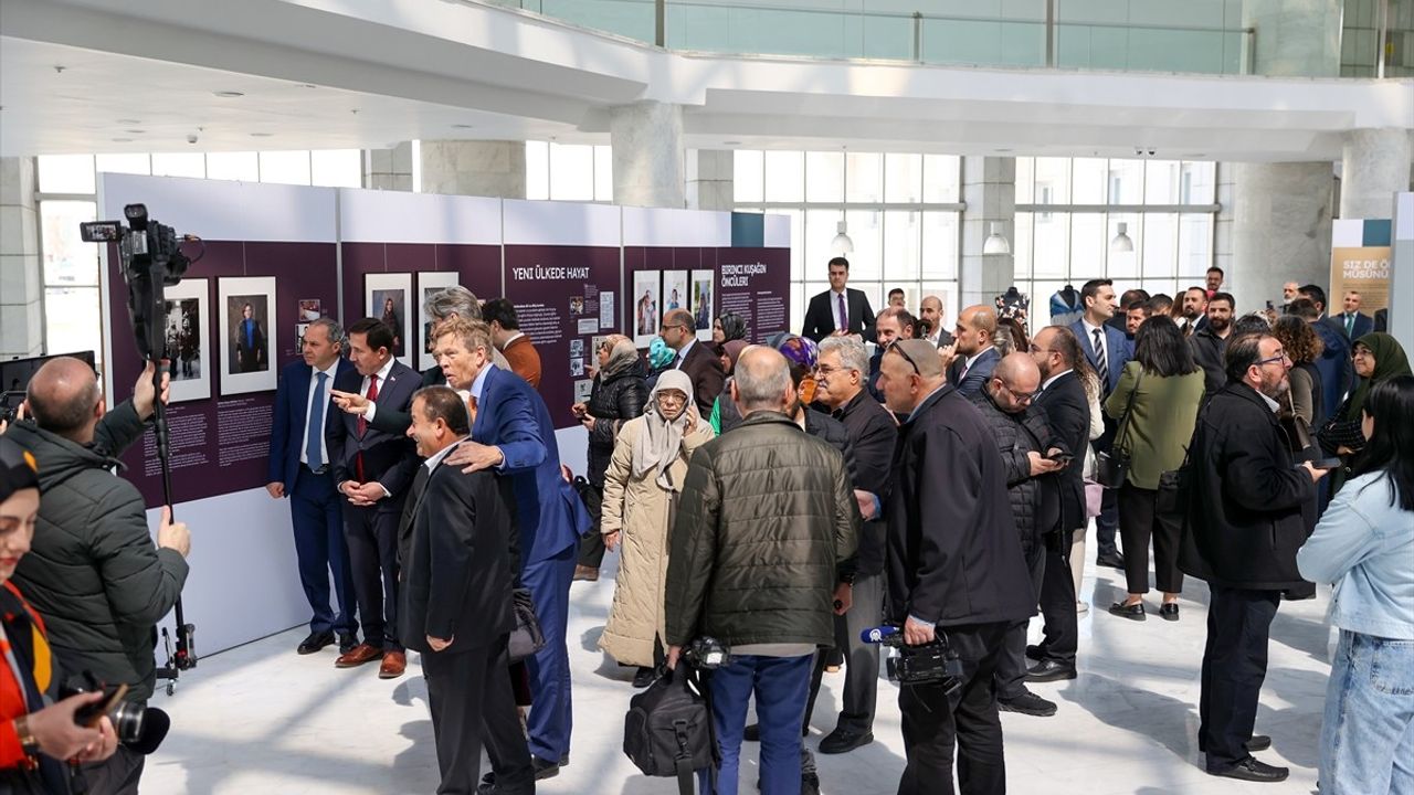 Türk Kadın Öncüleri Sergisi Konya'da Açıldı