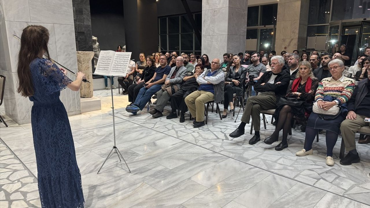 24. Afyonkarahisar Klasik Müzik Festivali'nde Çekyalı İki Grubun Büyüleyici Performansı