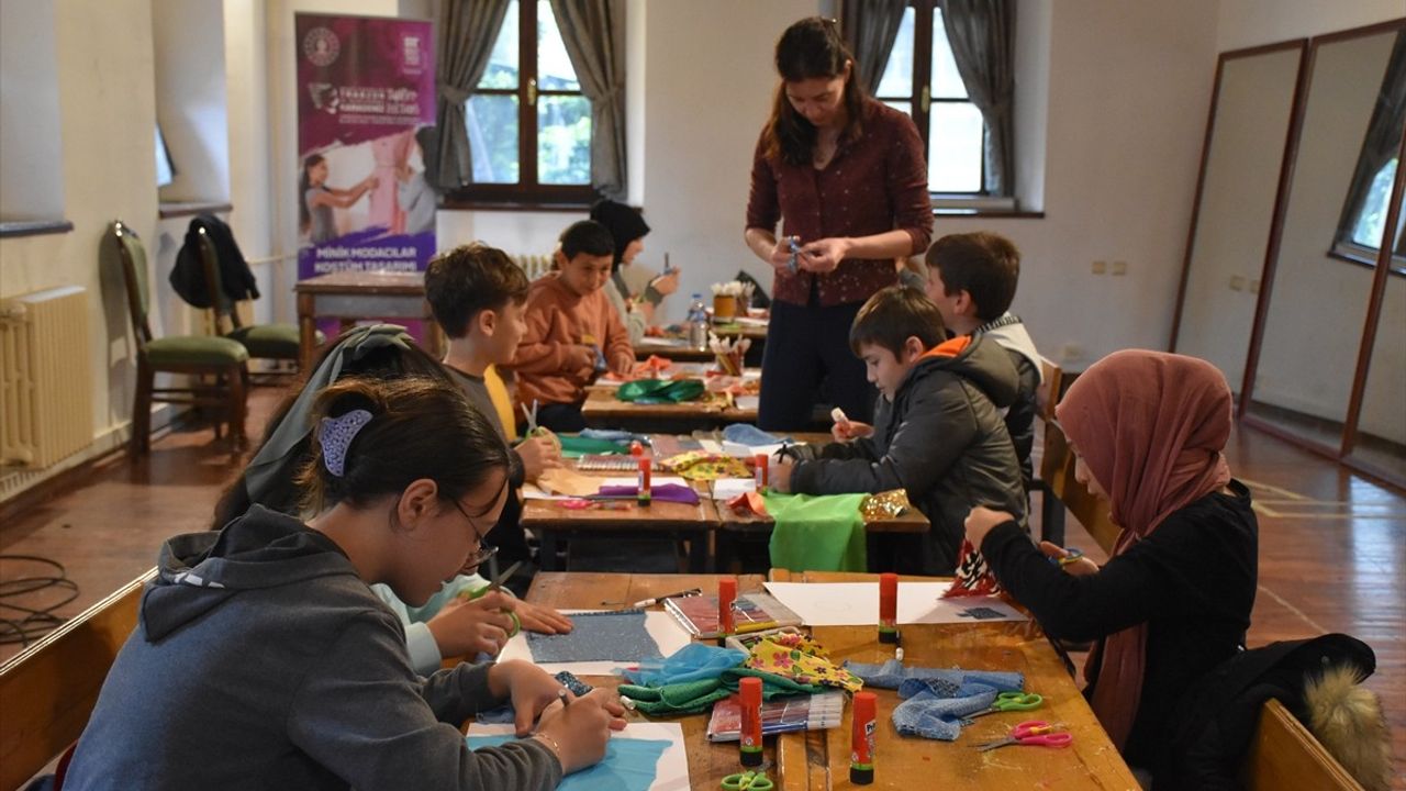 25. Uluslararası Karadeniz Tiyatro Festivali Trabzon'da Devam Ediyor