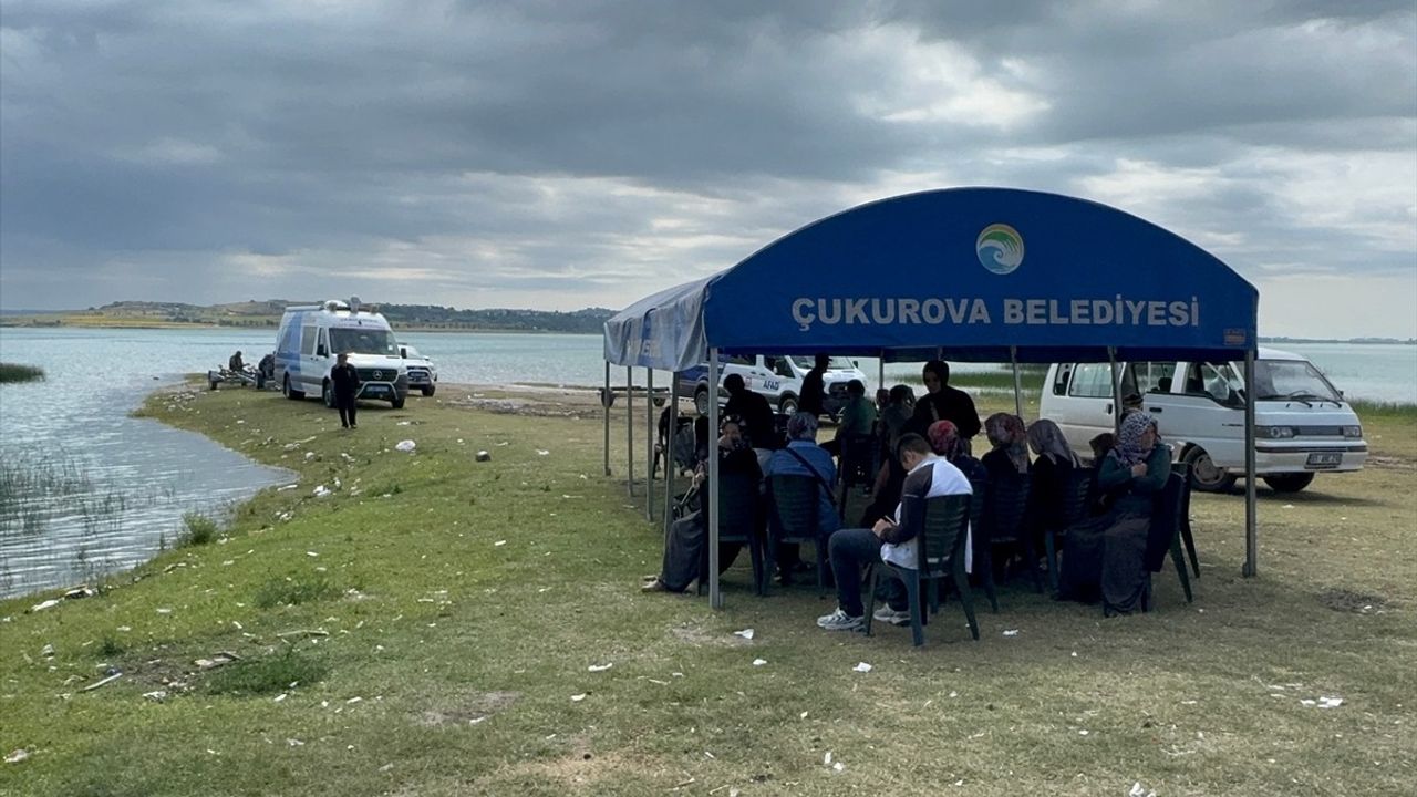 Adana'da Seyhan Baraj Gölü'nde Kaybolan Genç İçin Arama Çalışmaları Devam Ediyor