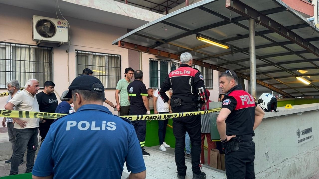 Adana'da Silahlı Cinayet: Eski Eşini Öldürdü