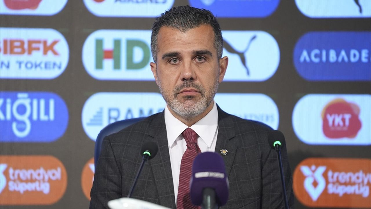 Adana Demirspor'dan Başakşehir Galibiyeti