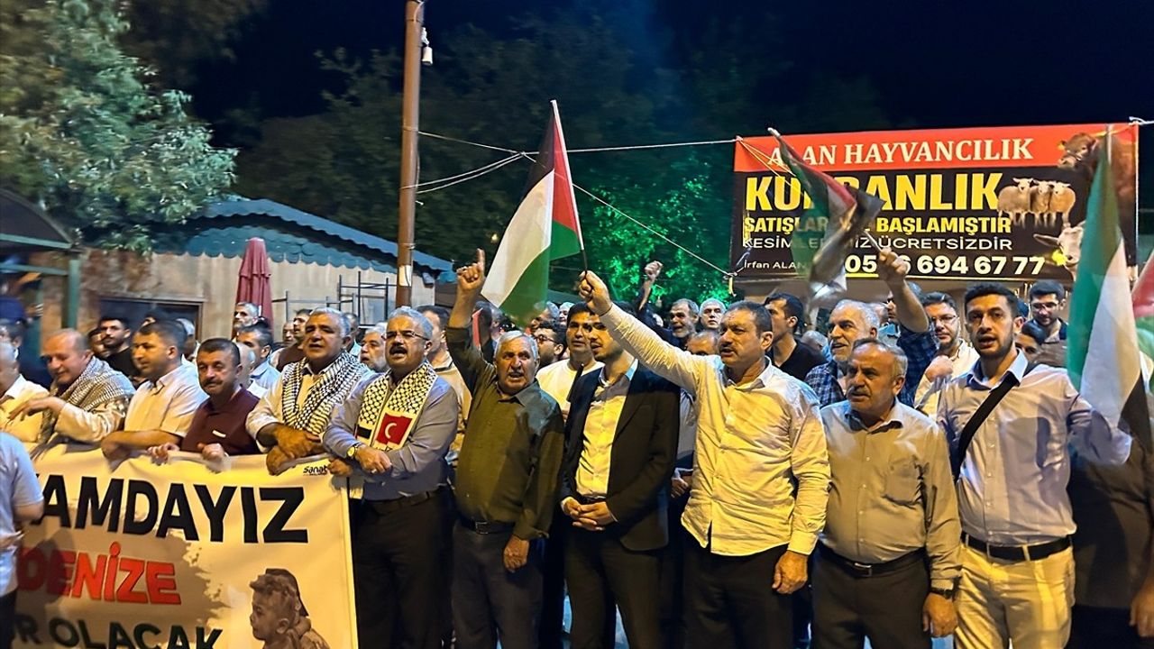 Adıyaman'da Gazze'ye Destek Gösterisi Düzenlendi