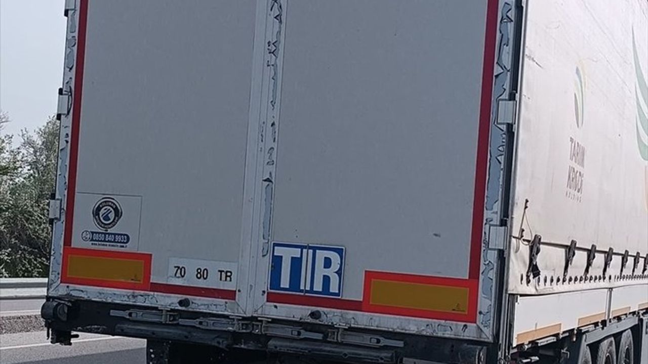Afyonkarahisar'da Feci Kaza: 1 Ölü, 4 Yaralı