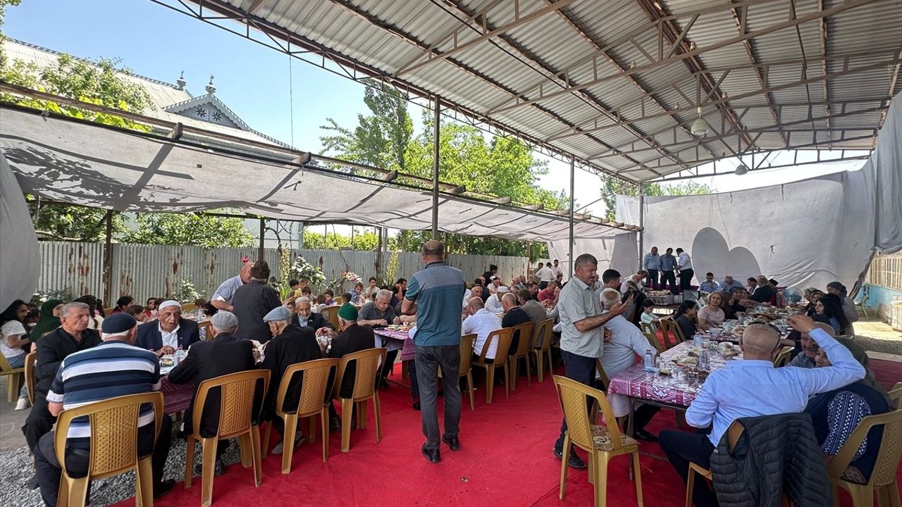 Ahıskalı Türklerle Dayanışma Programı