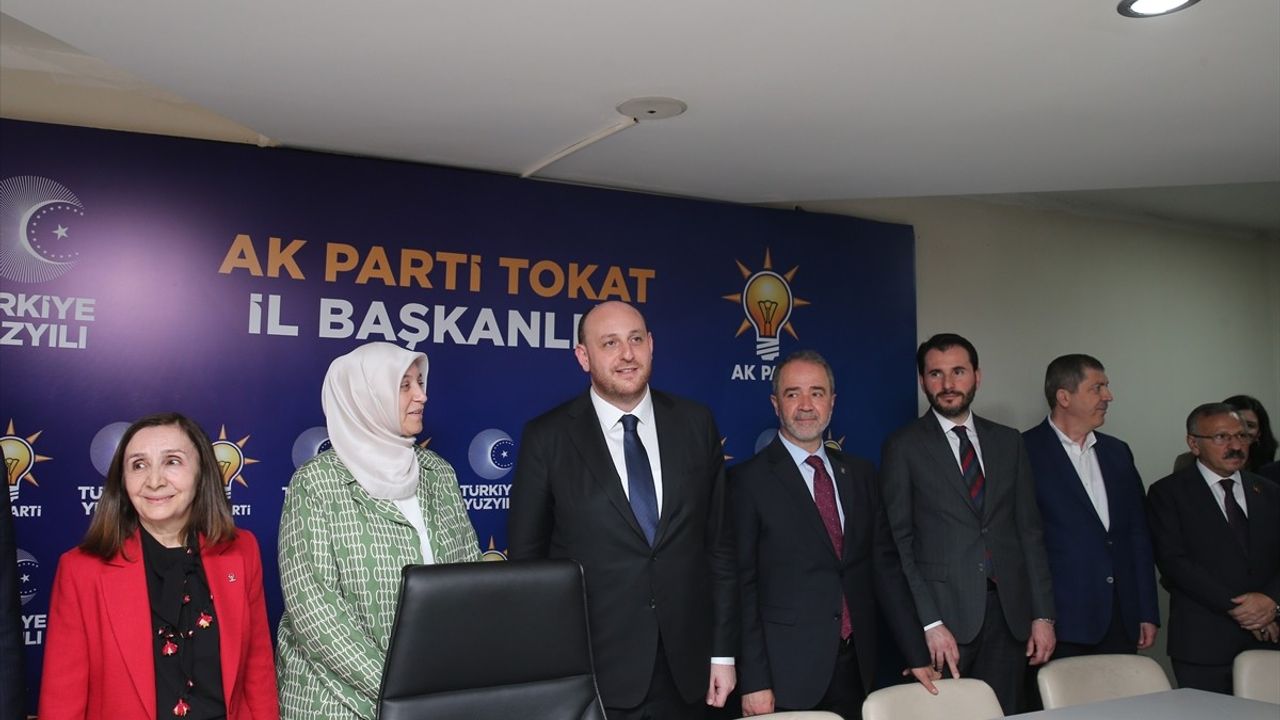 AK Parti Genel Başkan Yardımcısı Büyükgümüş Tokat İl Başkanlığı’nı Ziyaret Etti