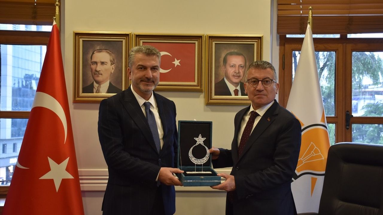 AK Parti Grup Başkanı Abdullah Güler Trabzon'da Çeşitli Ziyaretler Gerçekleştirdi