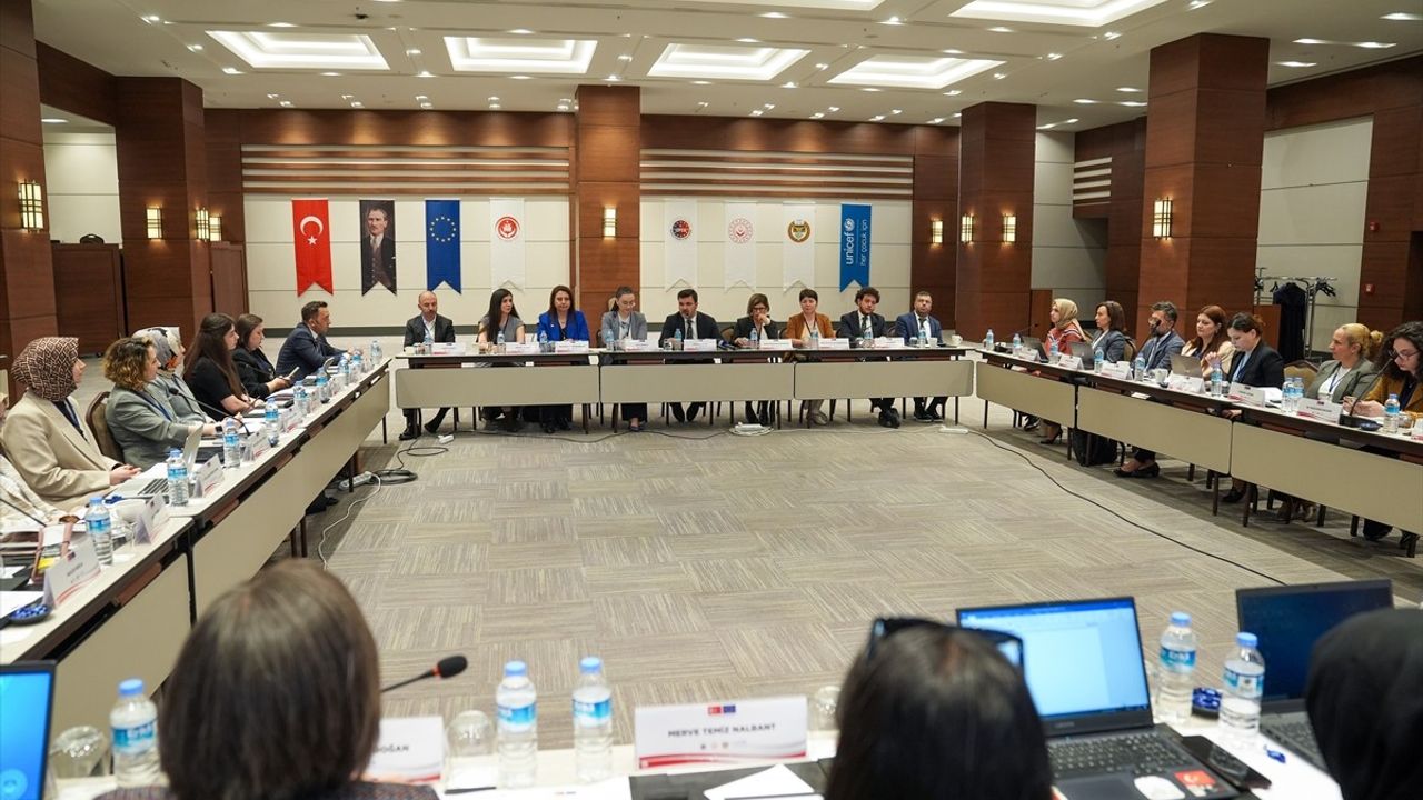 Akran Zorbalığı ve Dijital Güvenlik Üzerine Toplantı Ankara'da Gerçekleşti