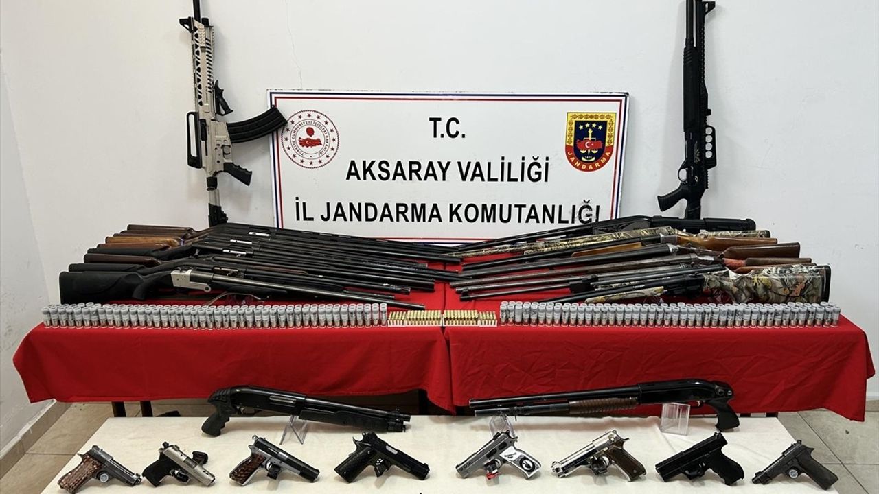 Aksaray'da Silahı Havaya Sıkan 19 Şüpheliye Operasyon