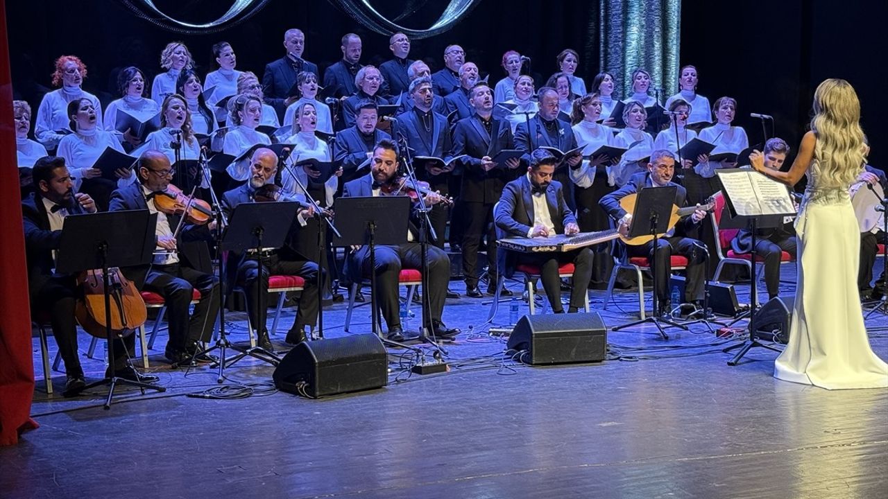 Alaeddin Yavaşca Anısına Tekirdağ'da Konser Düzenlendi