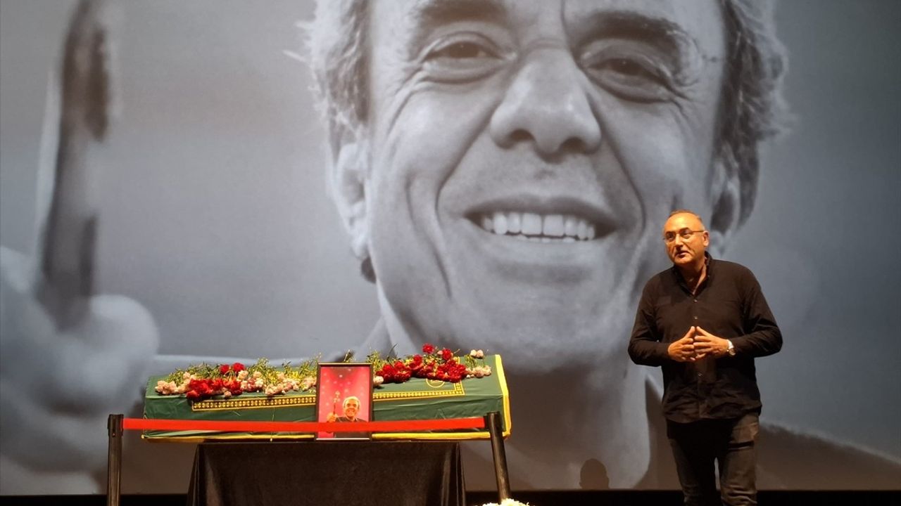Ali Özgentürk İçin Anma Töreni Düzenlendi