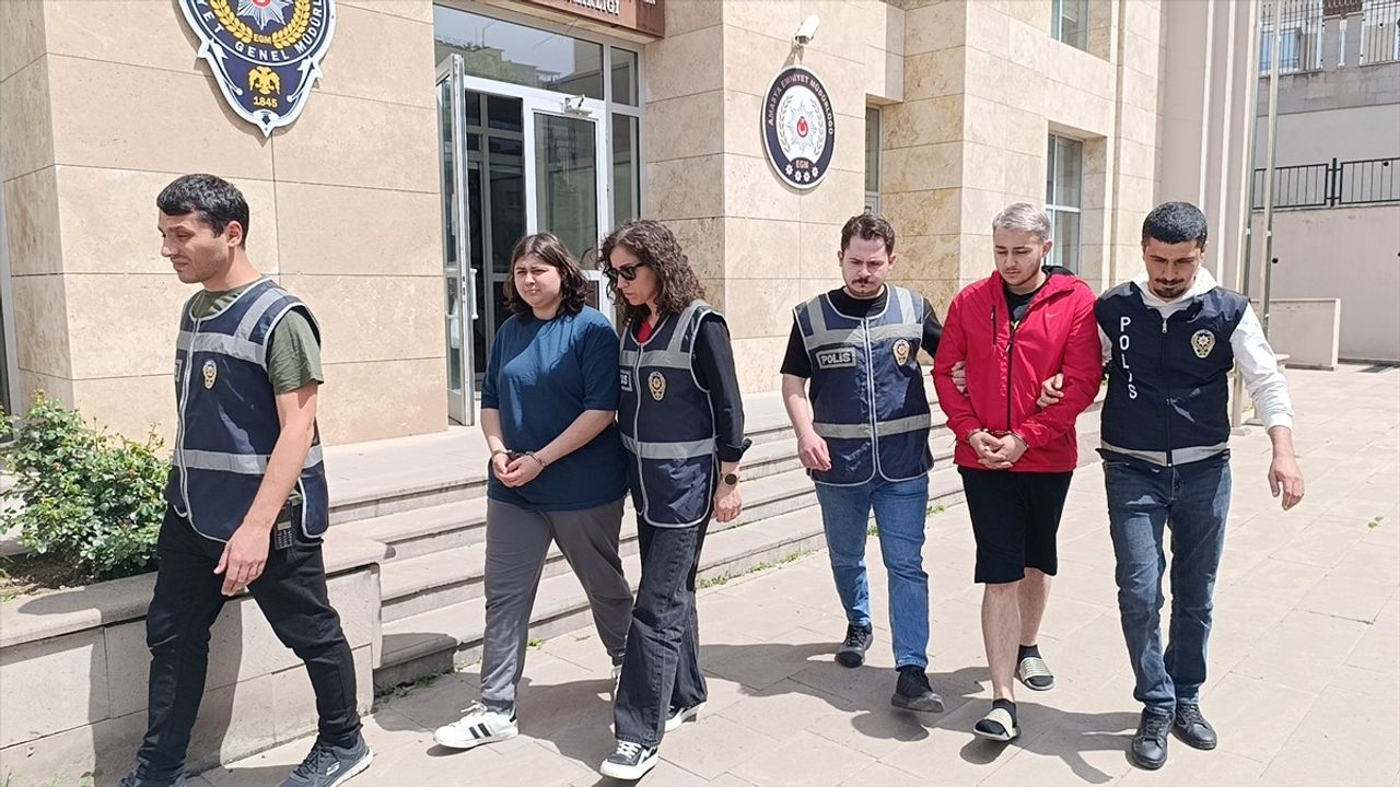 Amasya'da Altın Kasa Hırsızlığı: 3 Zanlı Yakalandı