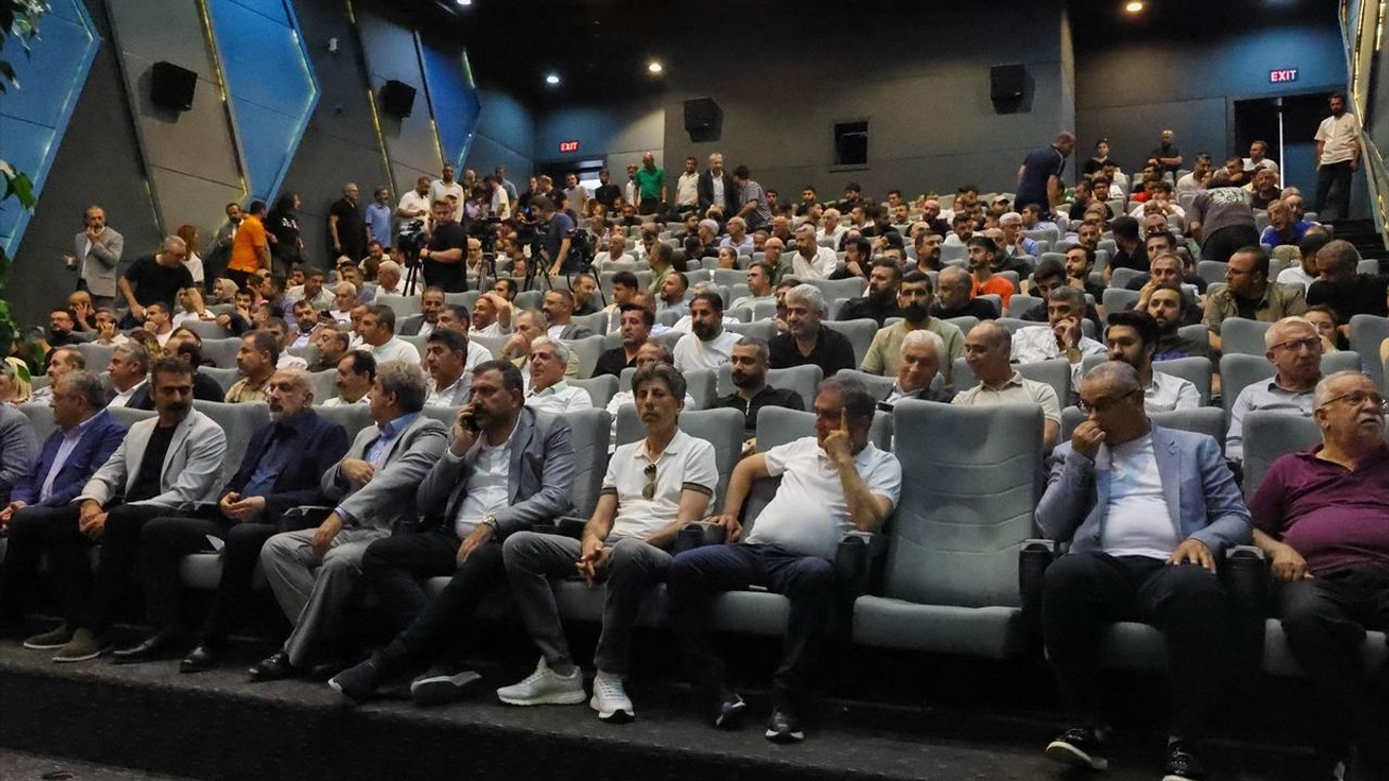 Amed Sportif Faaliyetler'de Burç Baysal Yeniden Başkan Seçildi