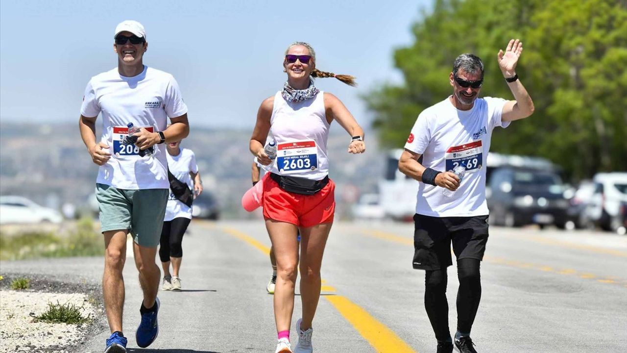 Ankara'da 19 Mayıs Yarı Maratonu ve Halk Koşusu