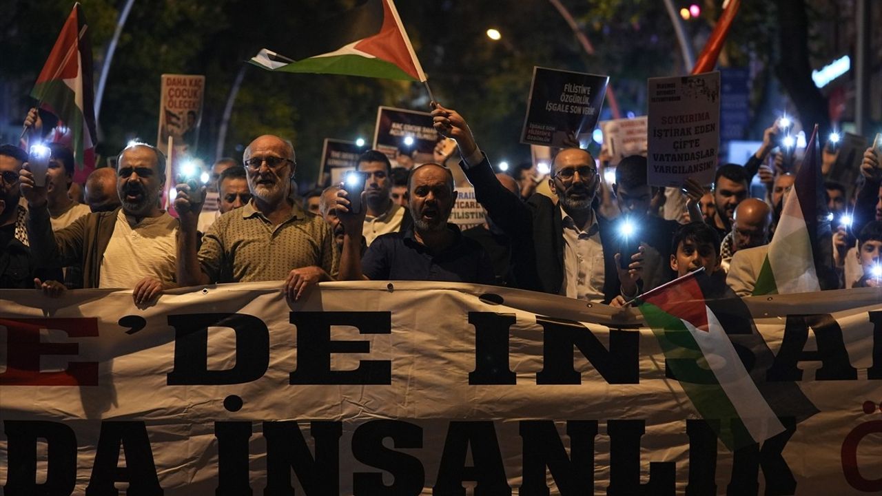 Ankara'da Gazze İçin Protesto Gösterisi Yapıldı