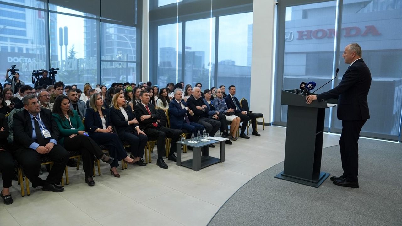 Ankara'da Kırım Tatarları için Anma ve Gençlik Kurultayı