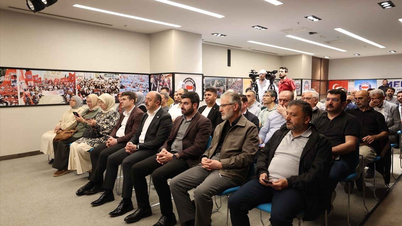 Ankara STK'leri ABD'deki Türk Öğrenci Rümeysa Öztürk İçin Hareket Geçti