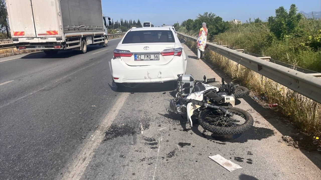 Antalya'da Motosiklet Kazası: Bir Hayat Kaybedildi