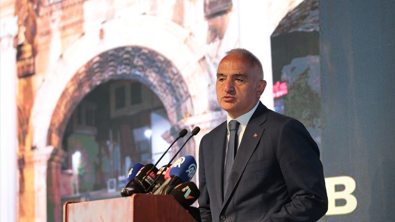 Antalya'da Turizmde Yeni Rekorlar Bekleniyor