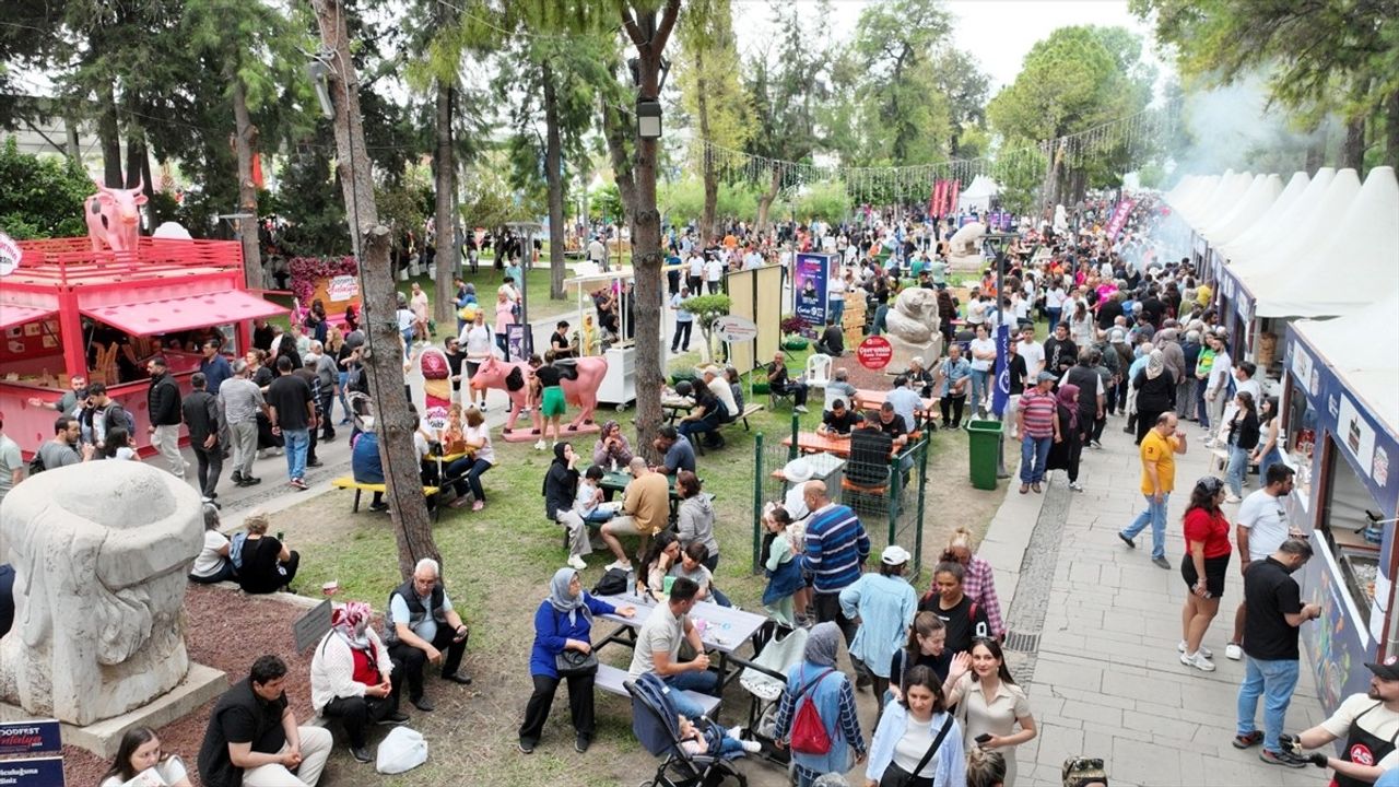 Antalya'da Ünlü Şeflerin Buluştuğu 4. Uluslararası Gastronomi Festivali