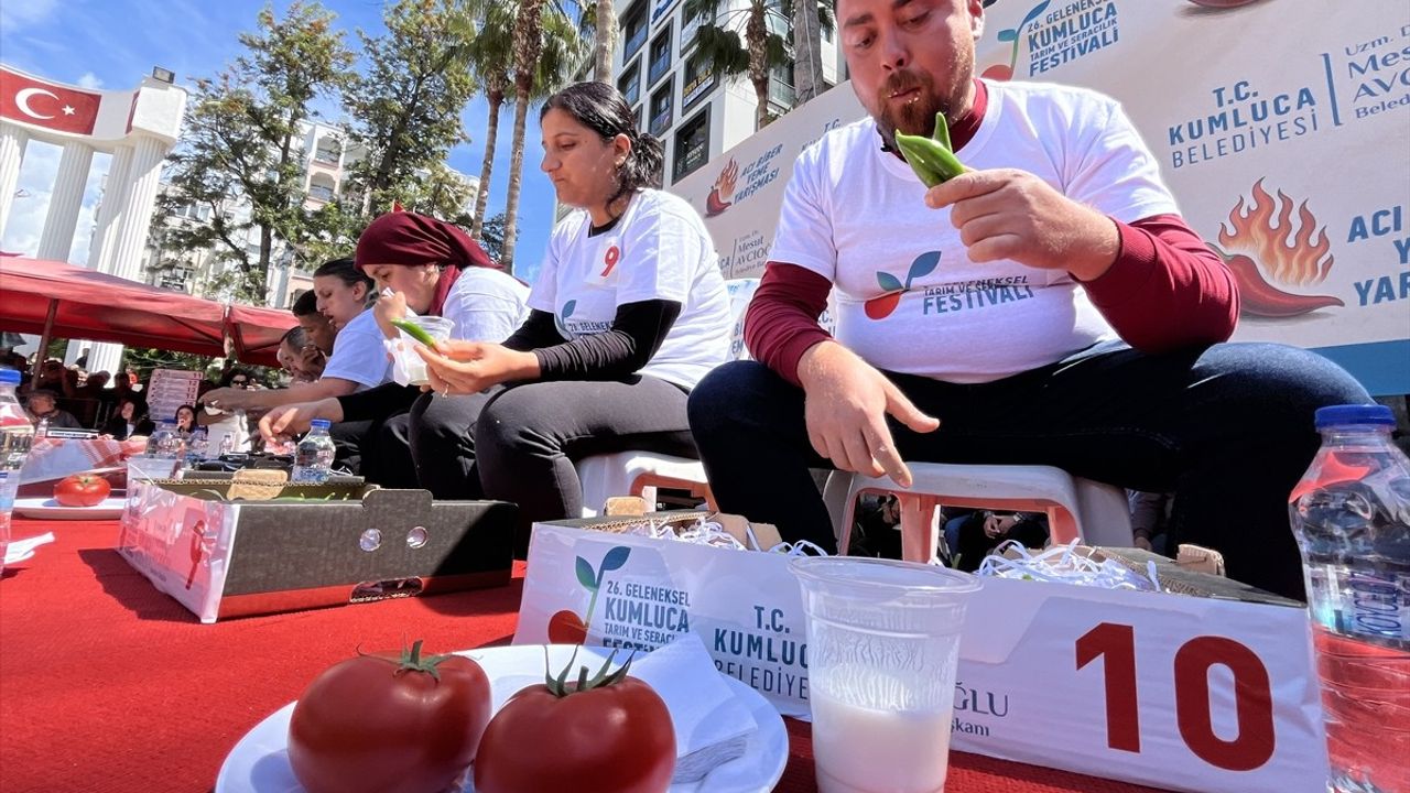 Antalya'da Zorlu Biber Yarışması: 398 Gramla Şampiyon Oldu