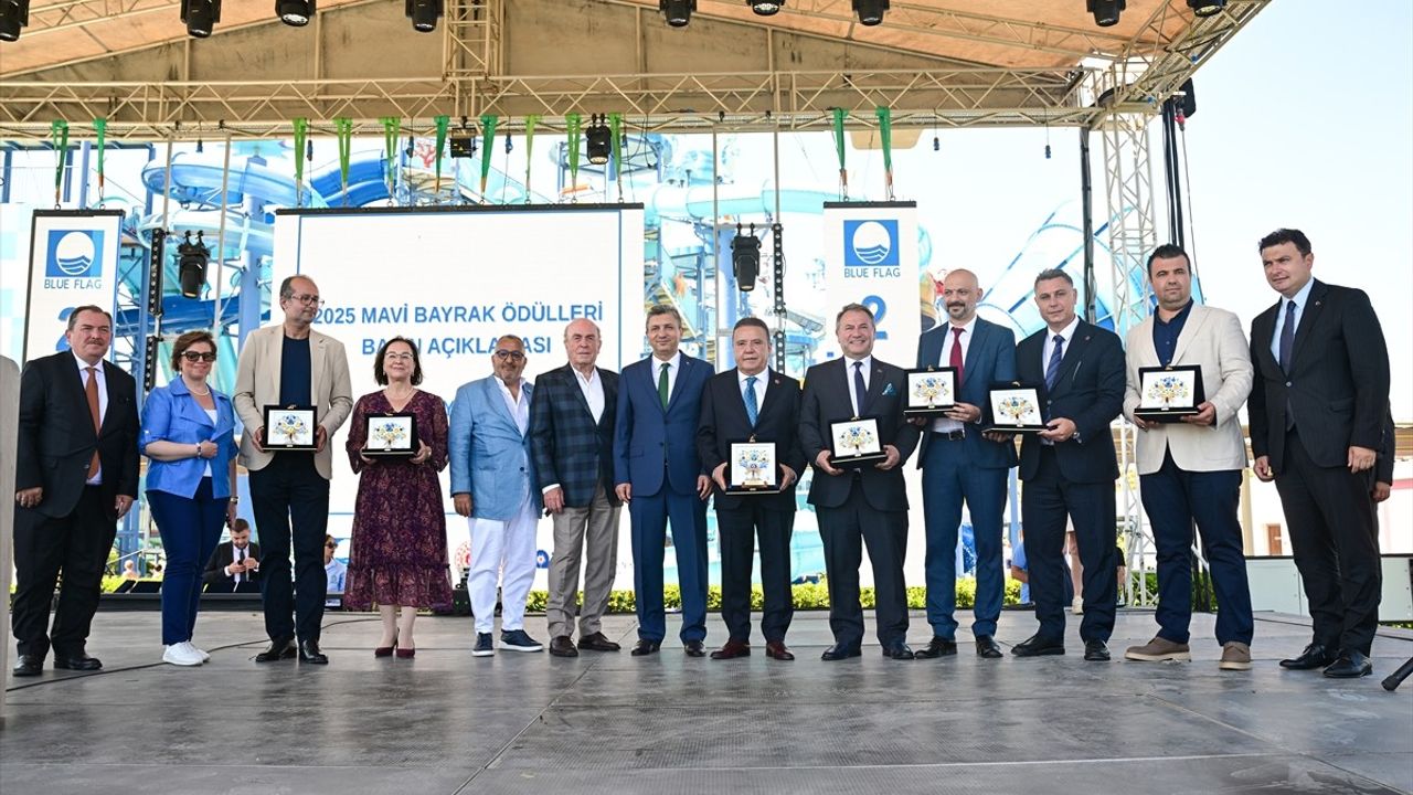 Antalya Mavi Bayrak Ödül Töreninde Zirvede
