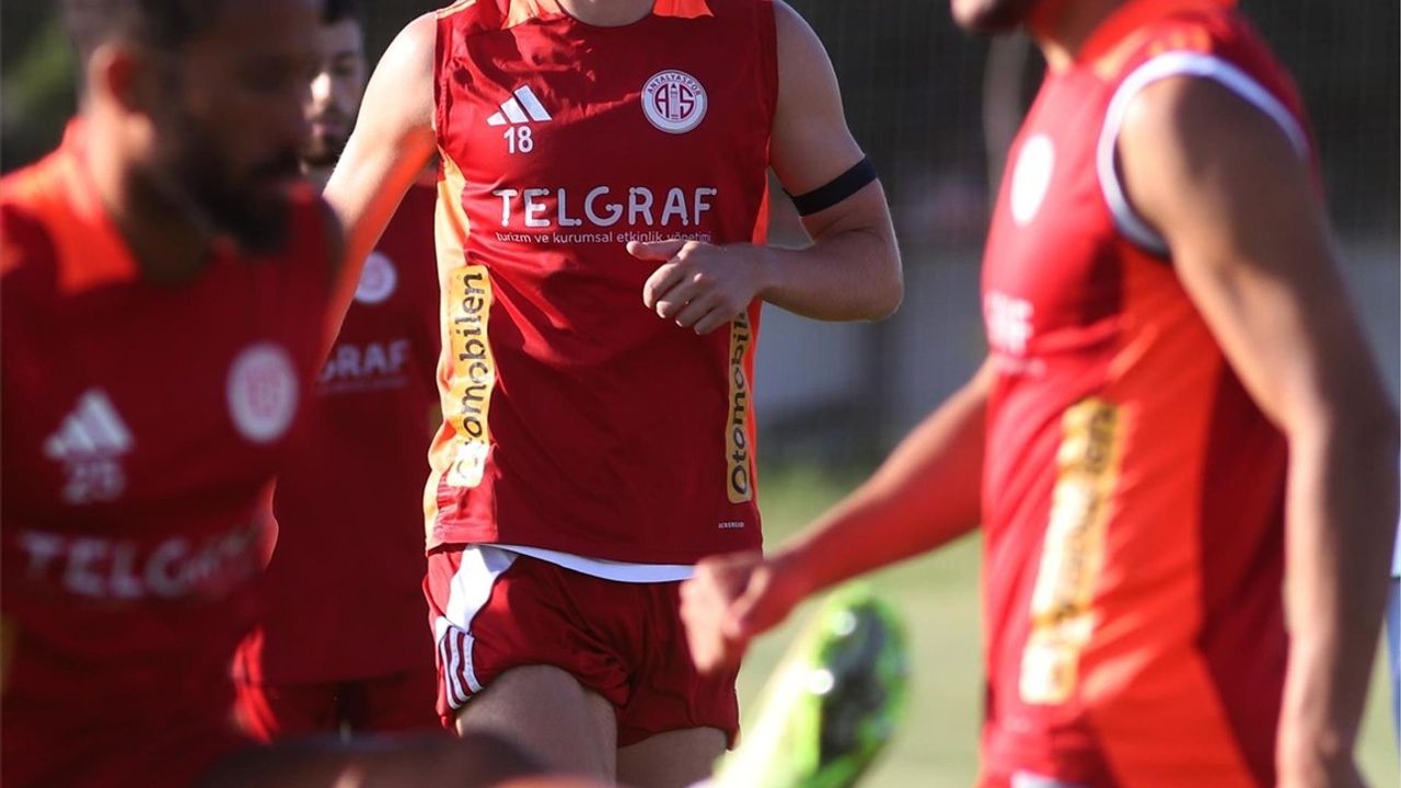 Antalyaspor, Eyüpspor Maçına Hazırlanıyor