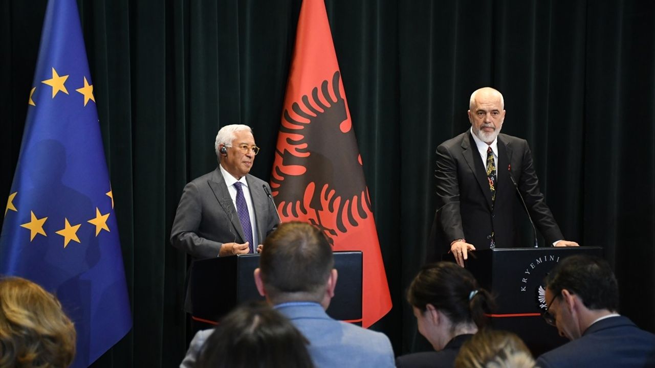 Arnavutluk, AB'nin Genişleme Sürecinin Simgesi
