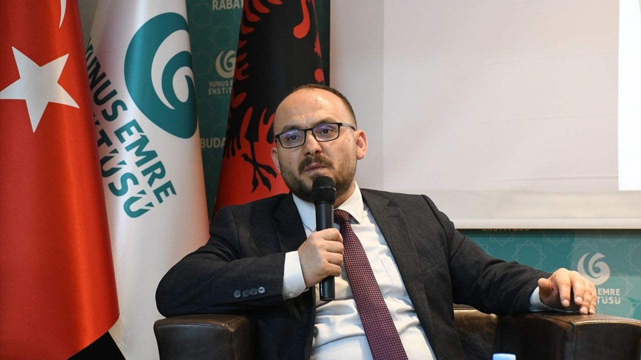 Arnavutluk'ta 'Nil'den Tuna'ya Gönül Coğrafyamız' Söyleşisi