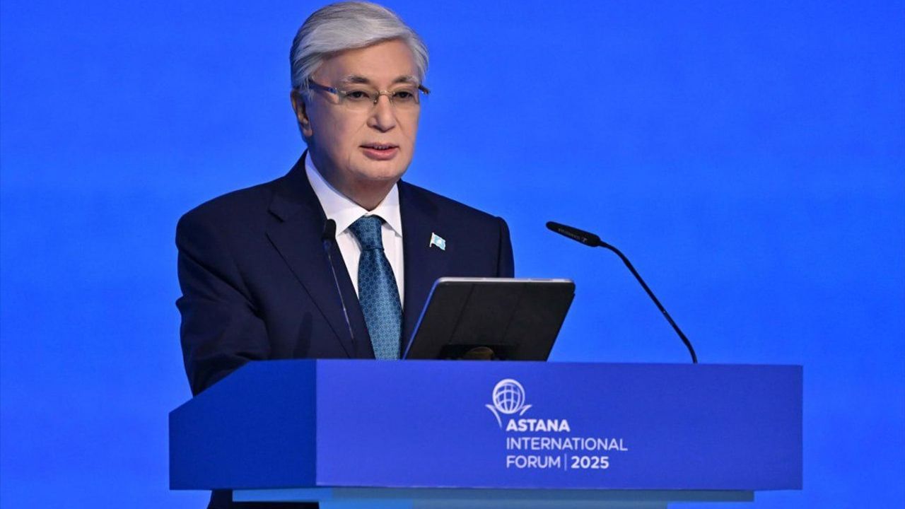 Astana Uluslararası Forumu Açıldı