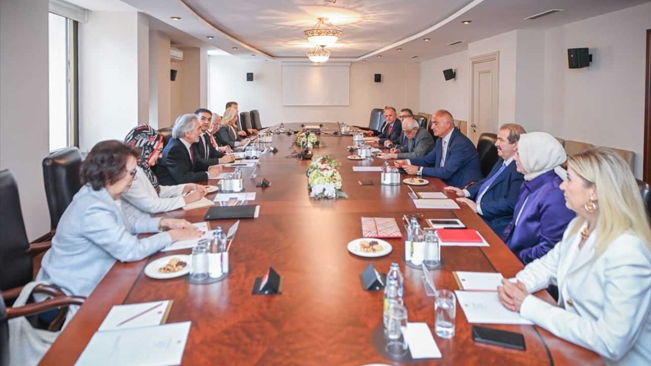 Bakan Mehmet Nuri Ersoy, Kültür ve Sanat Politikaları Kurulu ile Bir Araya Geldi
