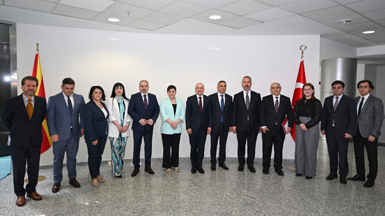 Bakan Şimşek, Kuzey Makedonya ile Ekonomik İşbirliğini Güçlendiriyor