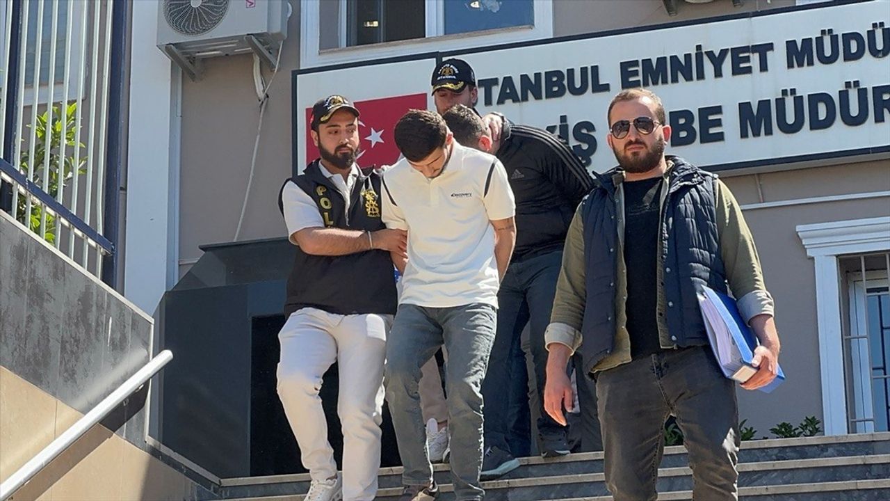 Bakırköy'de Kuyumcudan 10 Milyon Liralık Hırsızlık: Üç Zanlı Tutuklandı