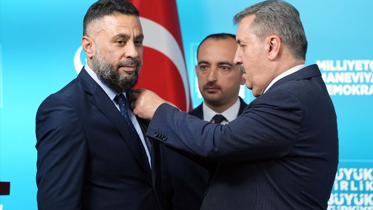 BBP Genel Başkanı Mustafa Destici'den Pakistan ve İç Politika Üzerine Açıklamalar