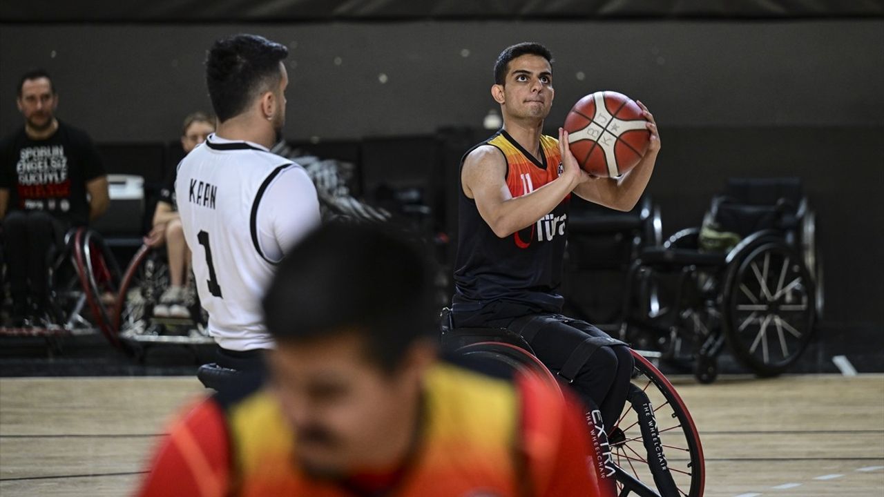Beşiktaş Tüpraş ve Batman Tekerlekli Sandalye Basketbol Takımları Dostluk Maçında Buluştu