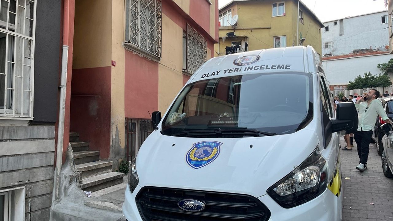 Beyoğlu'nda Kardeşini Vuran Kişi İntihar Etti