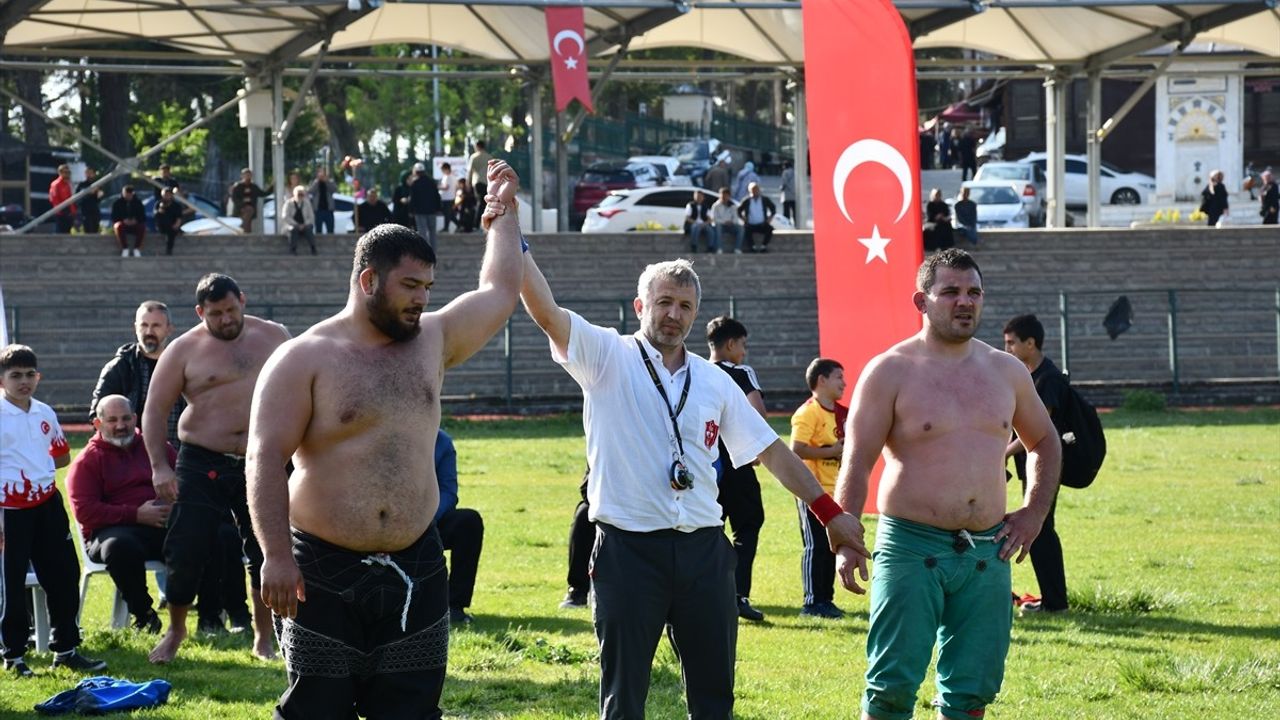 Bilecik'te Karakucak Güreş Festivali Coşkusu