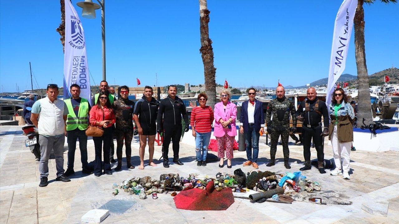Bodrum'da Deniz Temizliği Etkinliği Gerçekleşti