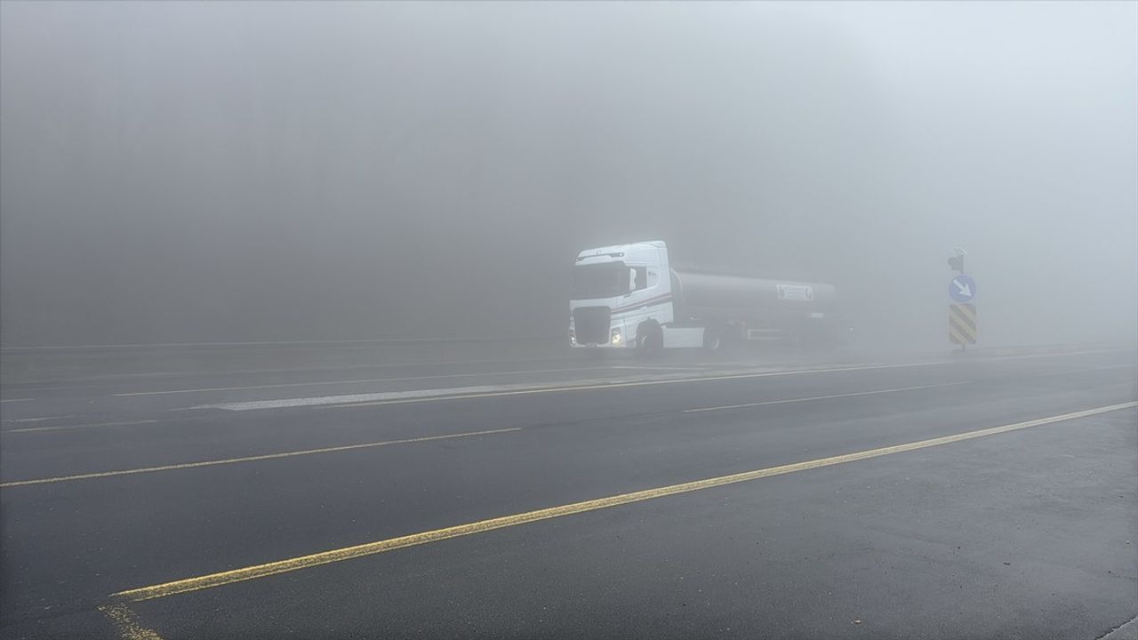 Bolu Dağı'nda Sisli Hava Şartları