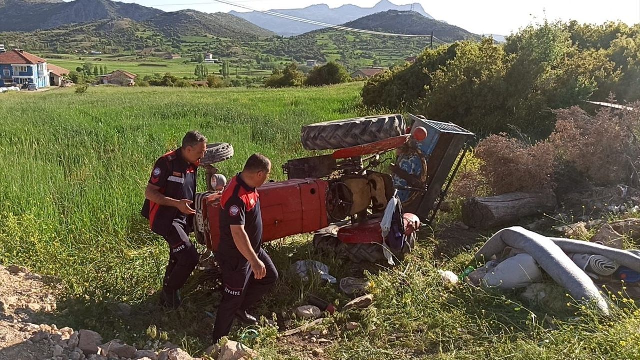 Burdur'da Traktör Kazası: 1 Çocuk Hayatını Kaybetti