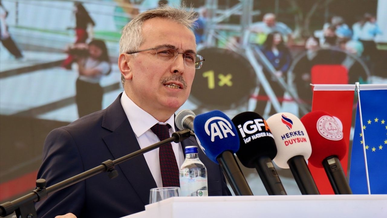 Bursa'da Kariyer ve Mesleki Eğitim Günleri'nin Açılışı