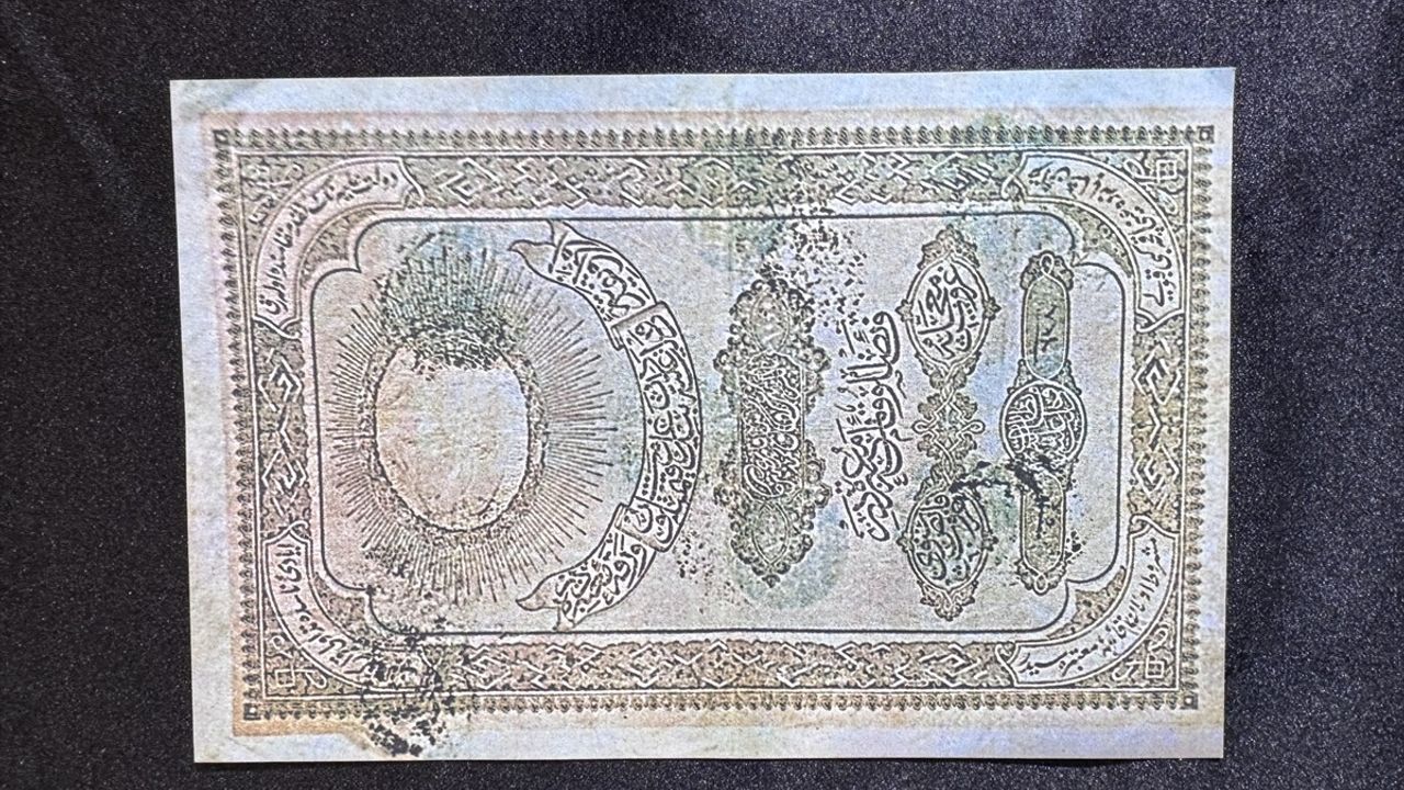 Bursa'da Tarihi Eser Niteliğinde 1013 Para Ele Geçirildi
