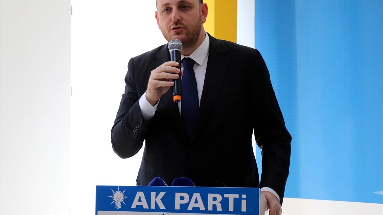 Büyükgümüş: Gazze ve Türkistan'daki Soykırıma Varan Saldırılara Karşı Türkiye'nin Gücü
