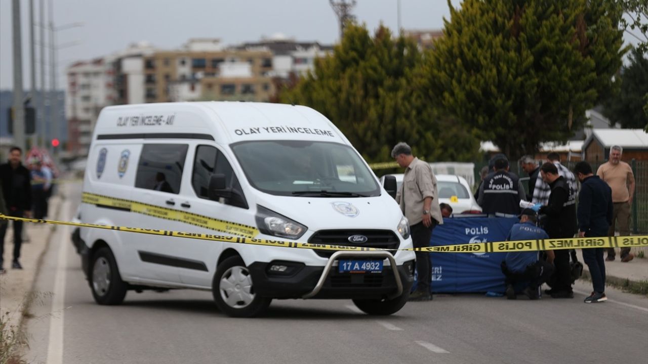 Çanakkale'de Boşanma Aşamasındaki Kadının Cenazesi Defnedildi