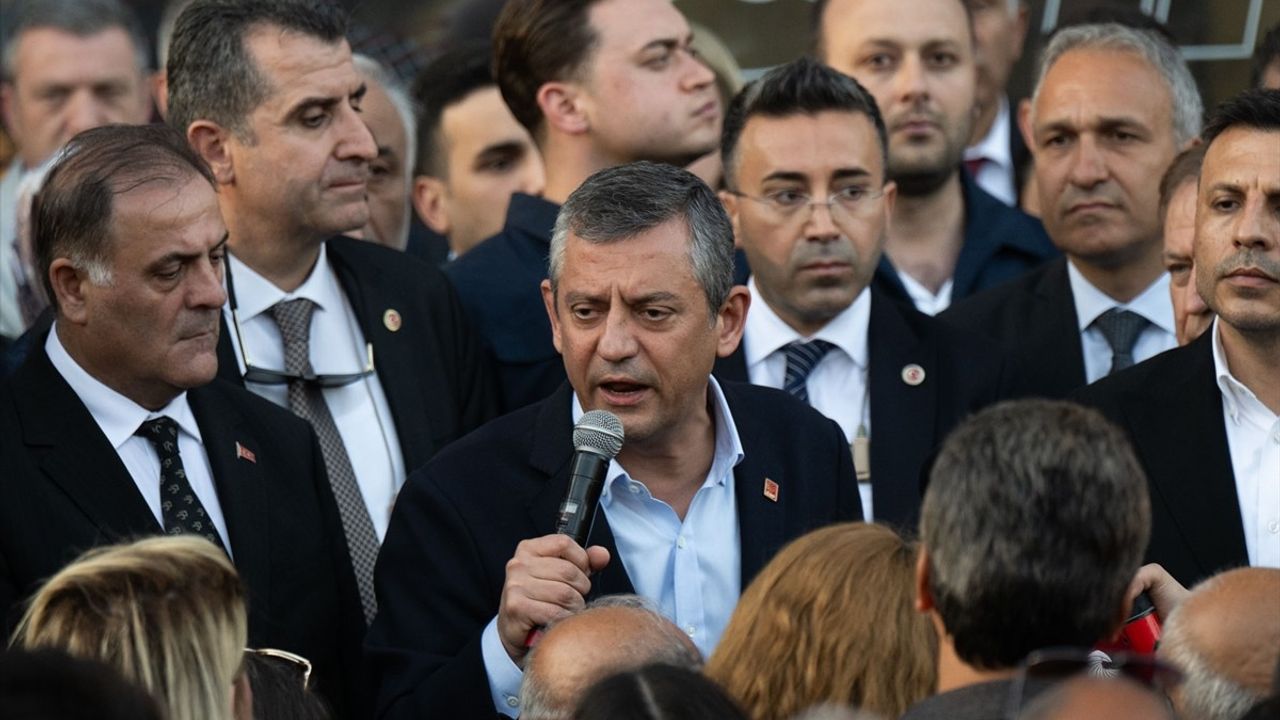 CHP Genel Başkanı Özgür Özel'den Zorlu Açıklamalar