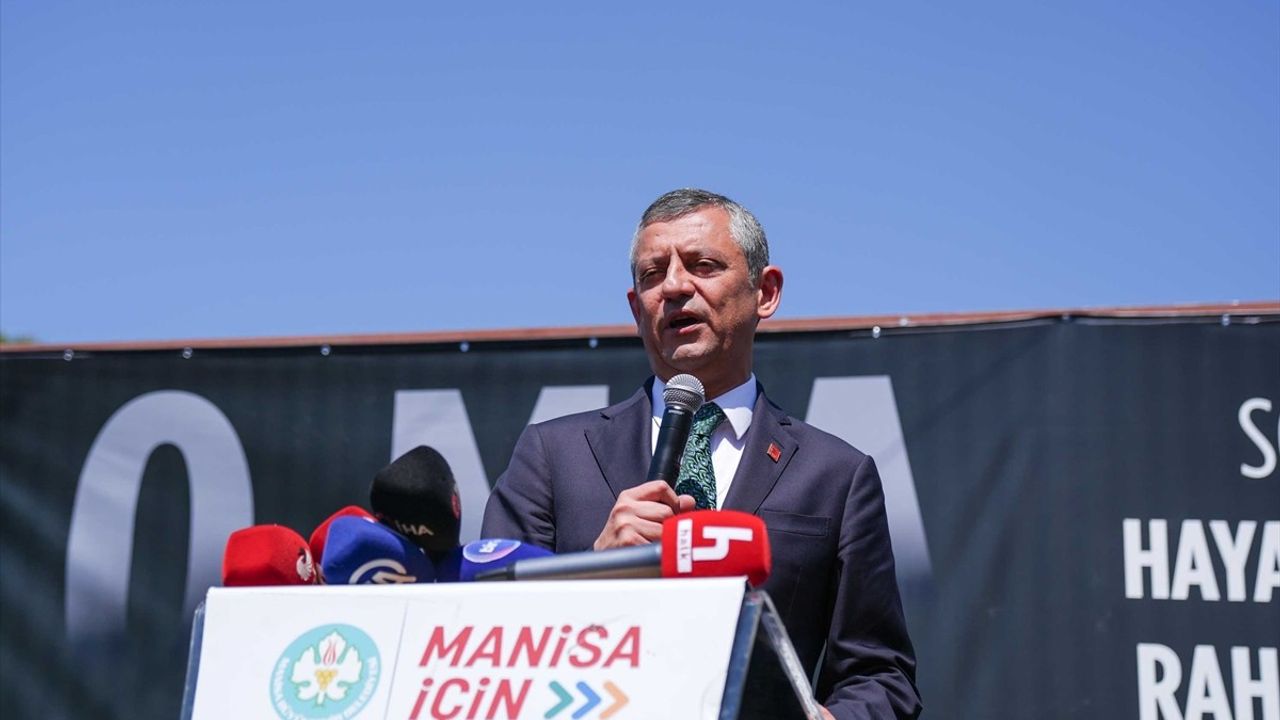 CHP Genel Başkanı Özgür Özel, Soma'daki Maden Faciasını Andı