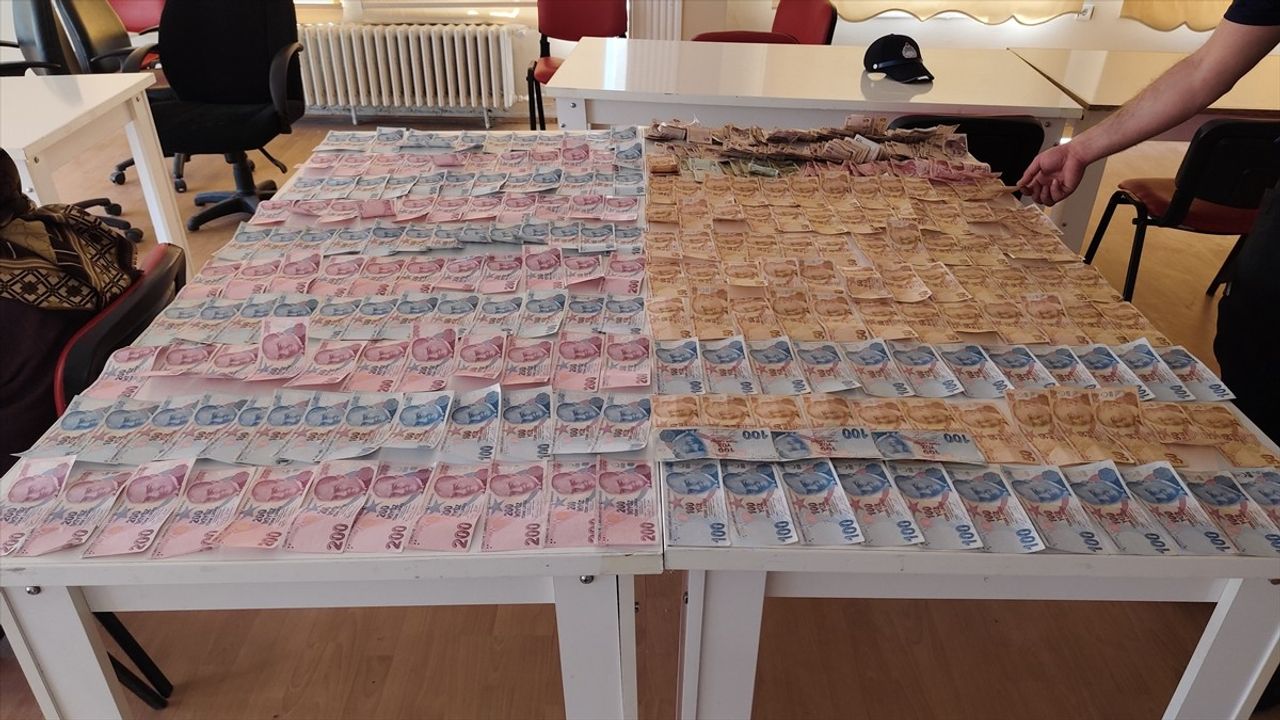 Çorum'da Dilenci Operasyonu: 24 Bin Lira Ele Geçirildi